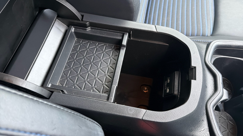 Toyota RAV4 2.5 VVT-i Hybrid Dynamic 5dr CVT 2WD Hybrid Estate